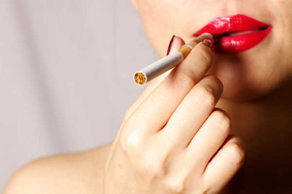 Il fumo aumenta nelle donne, causa l'insicurezza?