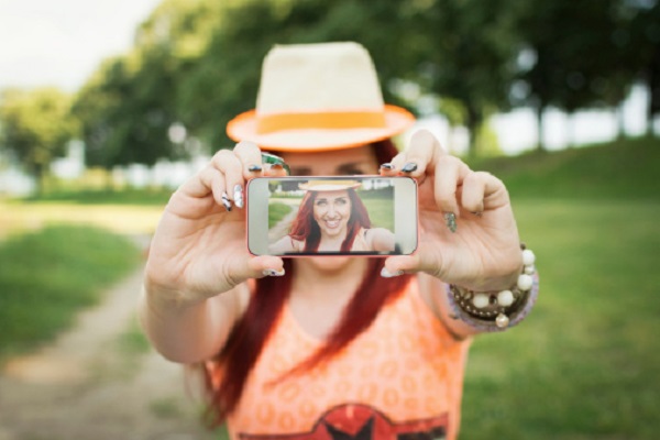 Selfie, come ottenere più like su Instagram