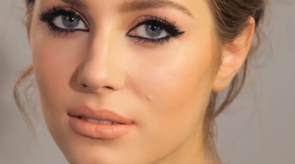 Make up cat eye, sguardo felino con l’eyeliner - video tutorial -