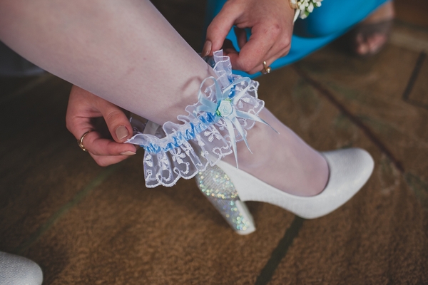 Qualcosa di blu: idee per rispettare la tradizione della sposa