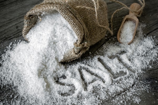 Come utilizzare il sale in casa per le pulizie 