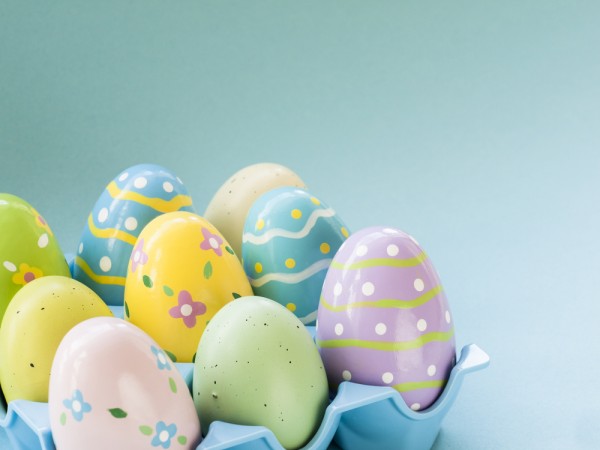 Decorazioni di Pasqua con le uova, semplici e green