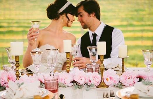 Matrimonio in rosa cipria, idee per nozze in stile vintage