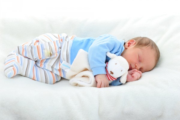 Come far addormentare un bambino in 40 secondi - video