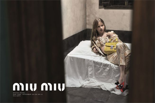 ritirato lo spot miu miu