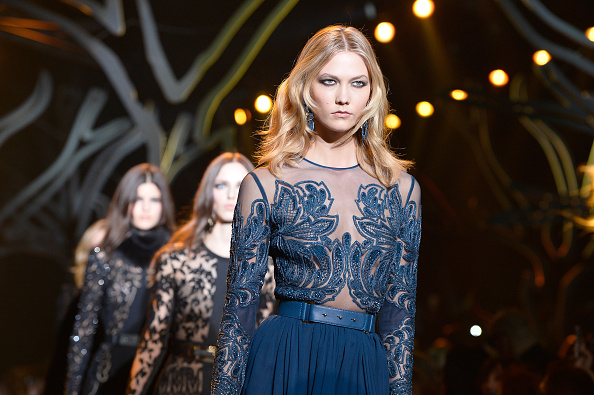 Tendenze acconciature: i capelli a onde delle sfilate di Elie Saab