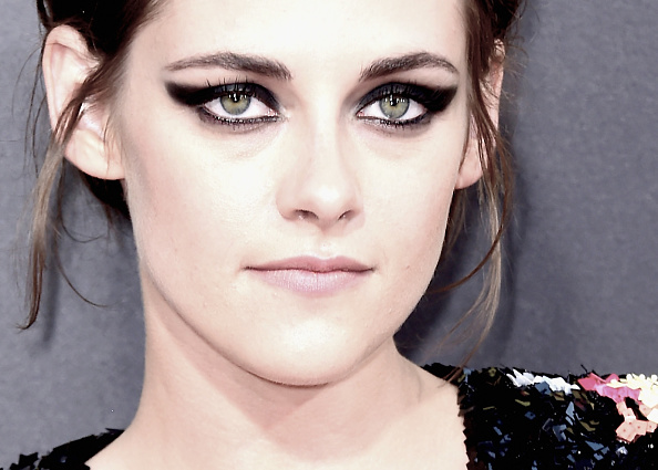 Kristen Stewart, make up orientale per American Ultra