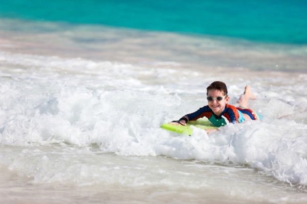 Cosa fare se il bambino in vacanza non ha sonno