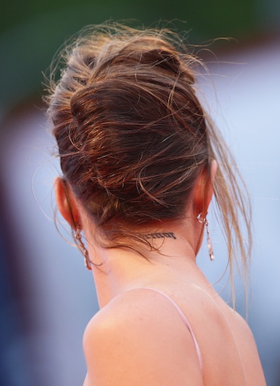 VENICE, ITALY - SEPTEMBER 04:  Dakota Johnson, detail, attends a premiere for 'Black Mass' during the 72nd Venice Film Festival at  on September 4, 2015 in Venice, Italy.  (Photo by Vittorio Zunino Celotto/Getty Images)