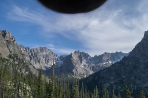 uomini fotografano testicoli paesaggi mozzafiato