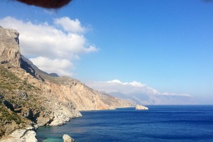 uomini fotografano testicoli paesaggi mozzafiato