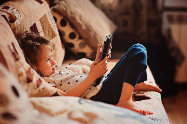 Bambini, app e privacy: dove sono finiti i genitori?