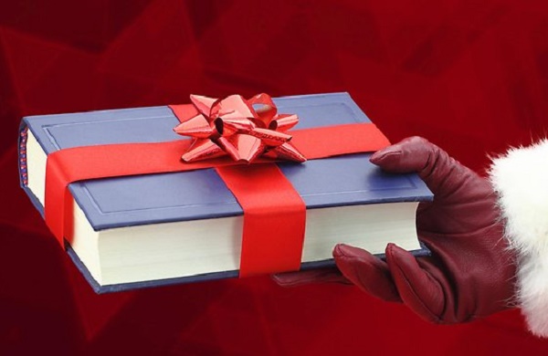 10 libri da mettere sotto l'albero per Natale 2015