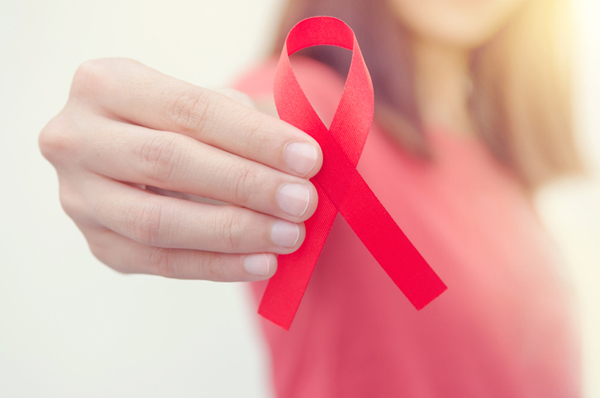 Aids, allarme Iss: 6mila italiani sieropositivi senza saperlo